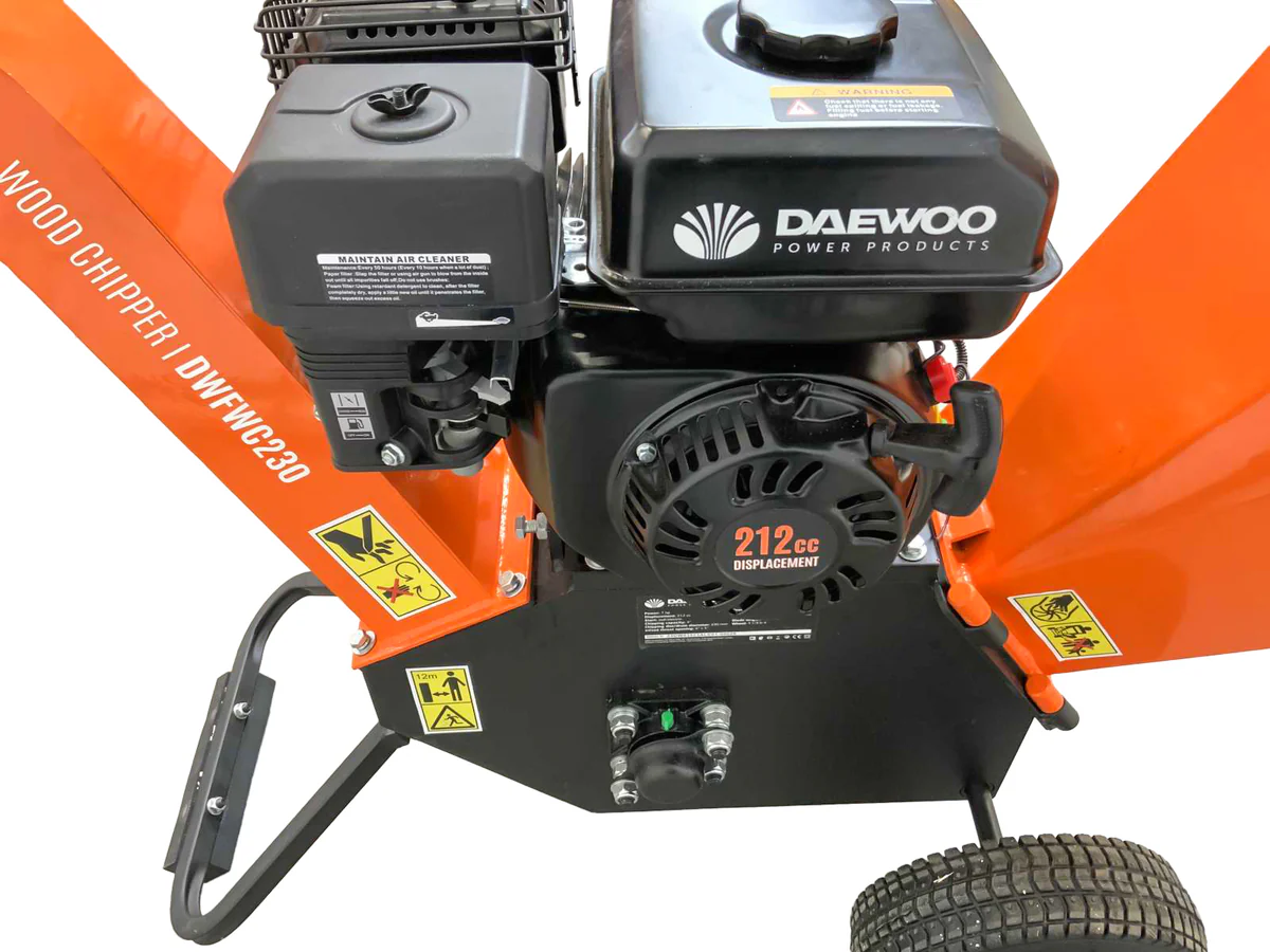 ხის ტოტების დამაქუცმაცებელი 7HP Daewoo DWFWC230